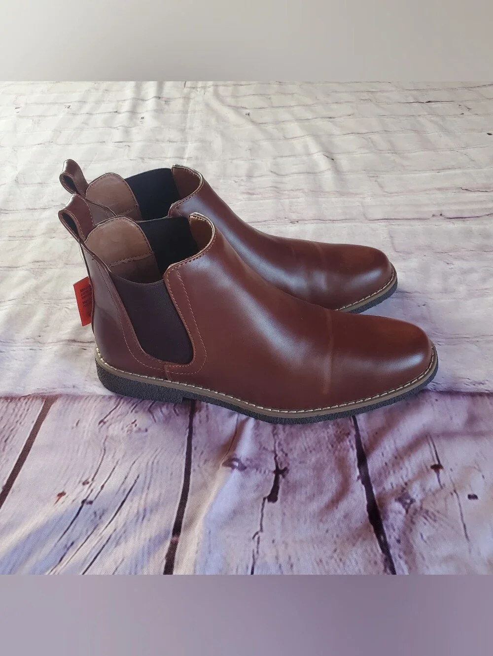 DEER STAGS  Rockland Round Toe Chelsea Boots In Redwood Slip-on Office Career 6M